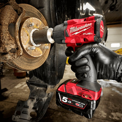 Milwaukee M18™ FUEL™ ½″ Mid-Torque Impact Wrench with Friction Ring